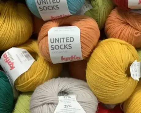laine et tricot Saint-Germain-du-Corbeïs-4